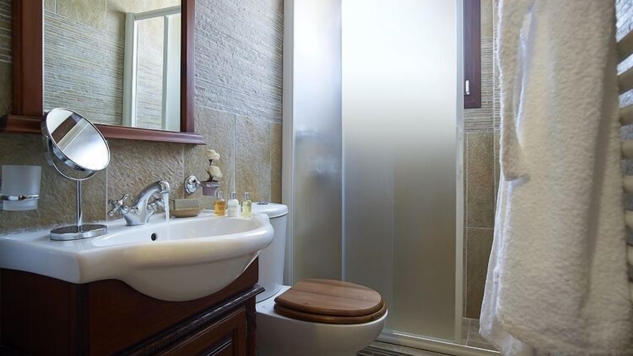 Photo of Bathroom in Haraki