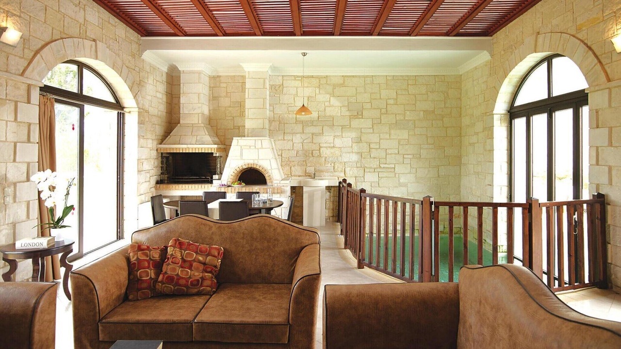 Photo of Livingroom in Platanias Town