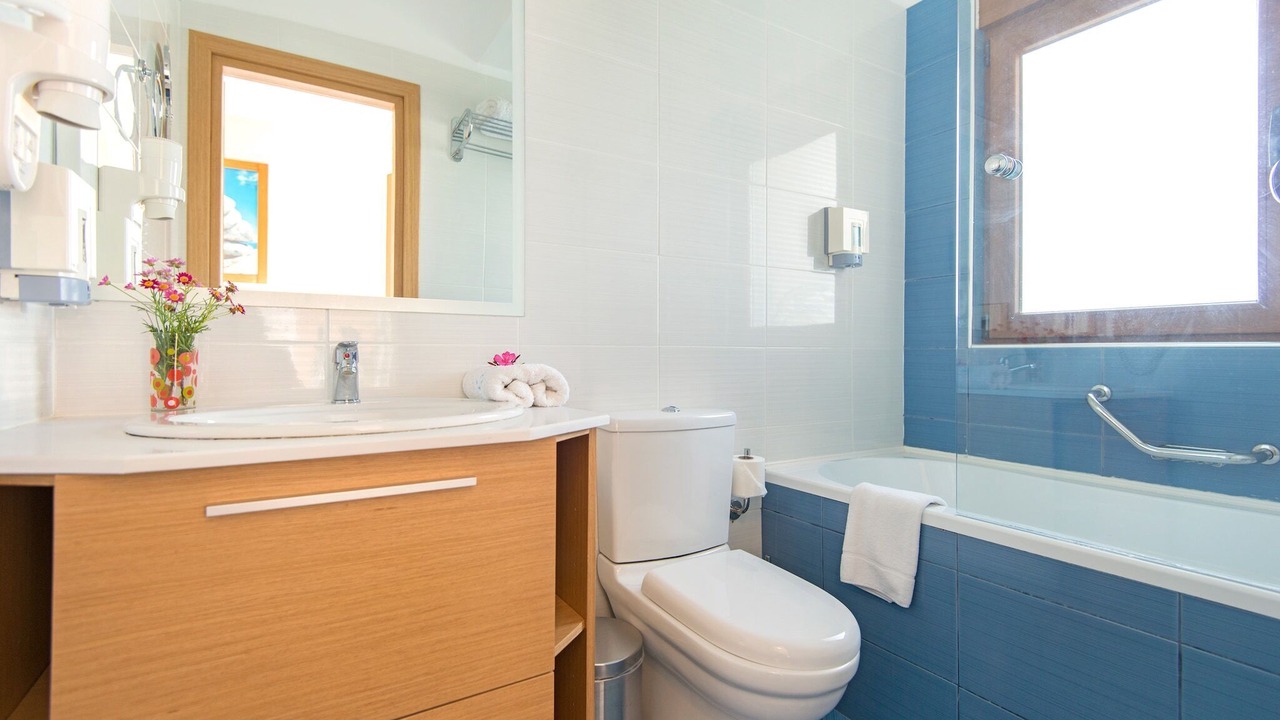 Photo of Bathroom in Kiotari