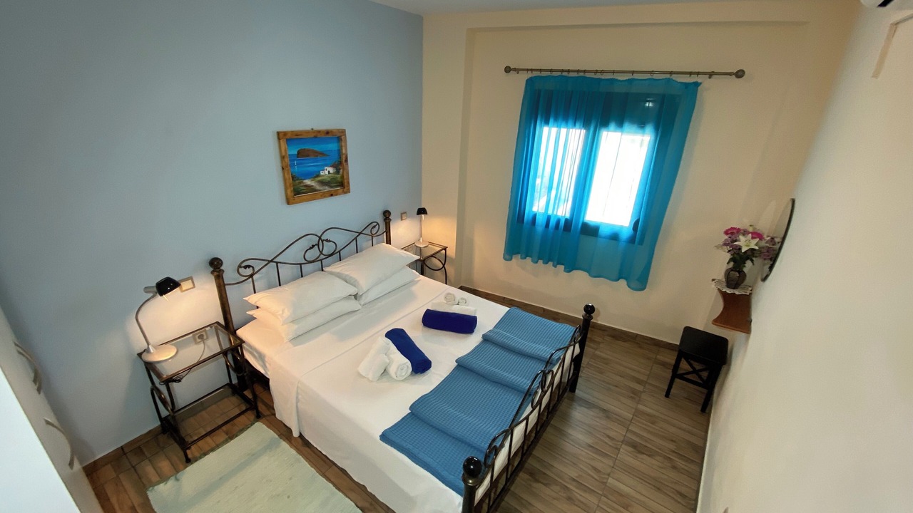 Photo of Bedroom in Mochlos
