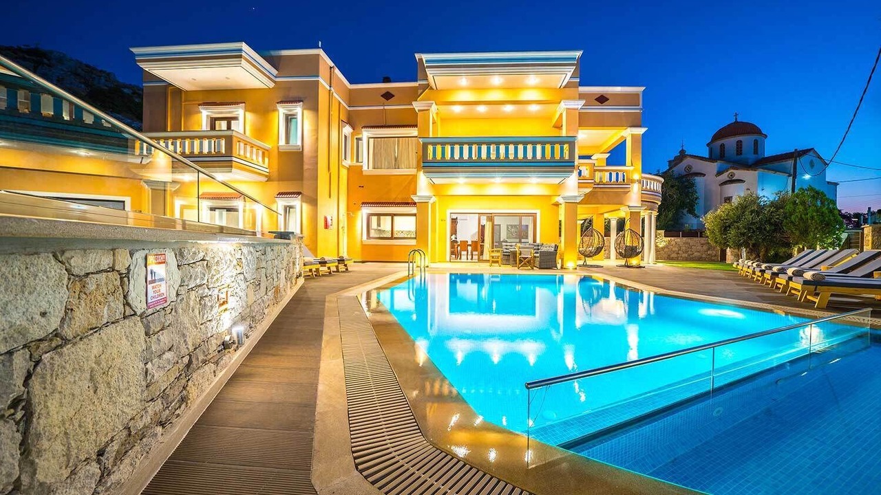 Photo of Outdoor in Platanos