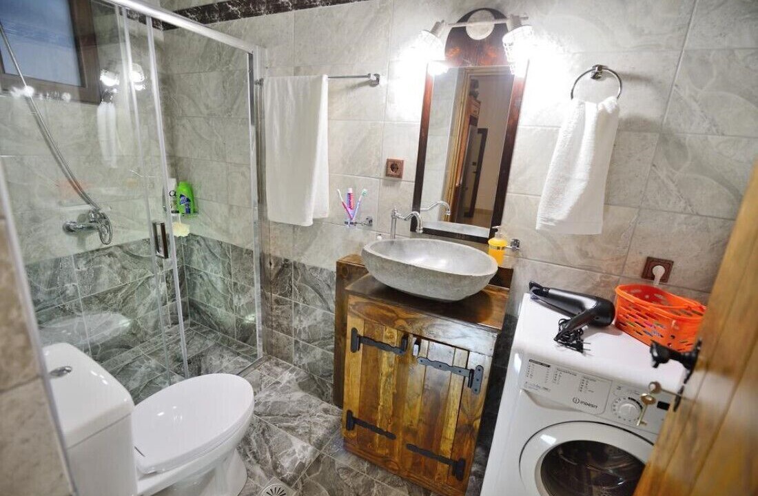 Photo of Bathroom in Platanos