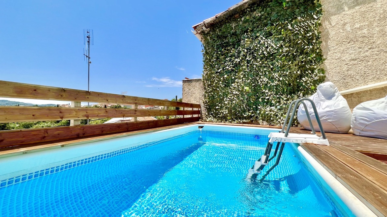 Photo of Outdoor in Esperion