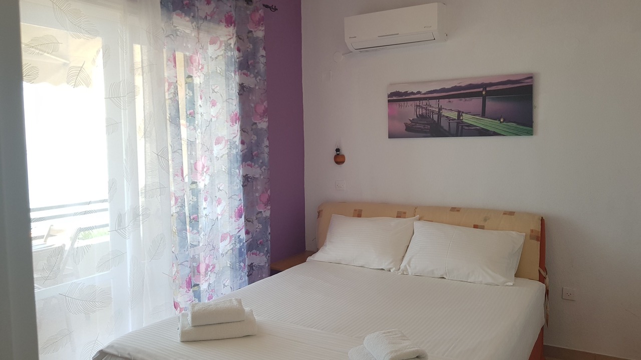 Photo of Bedroom in Parelia