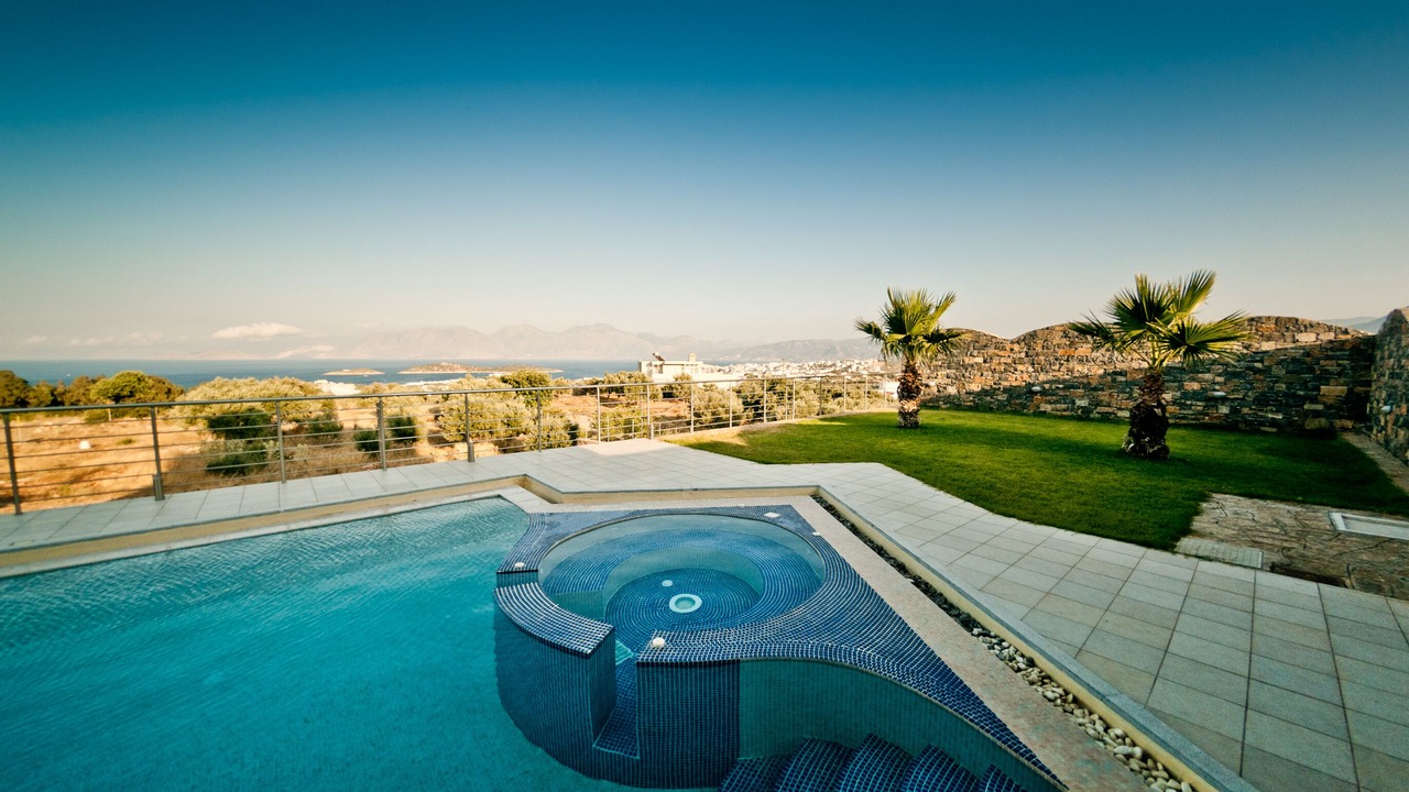 Photo of Outdoor in Katsikia