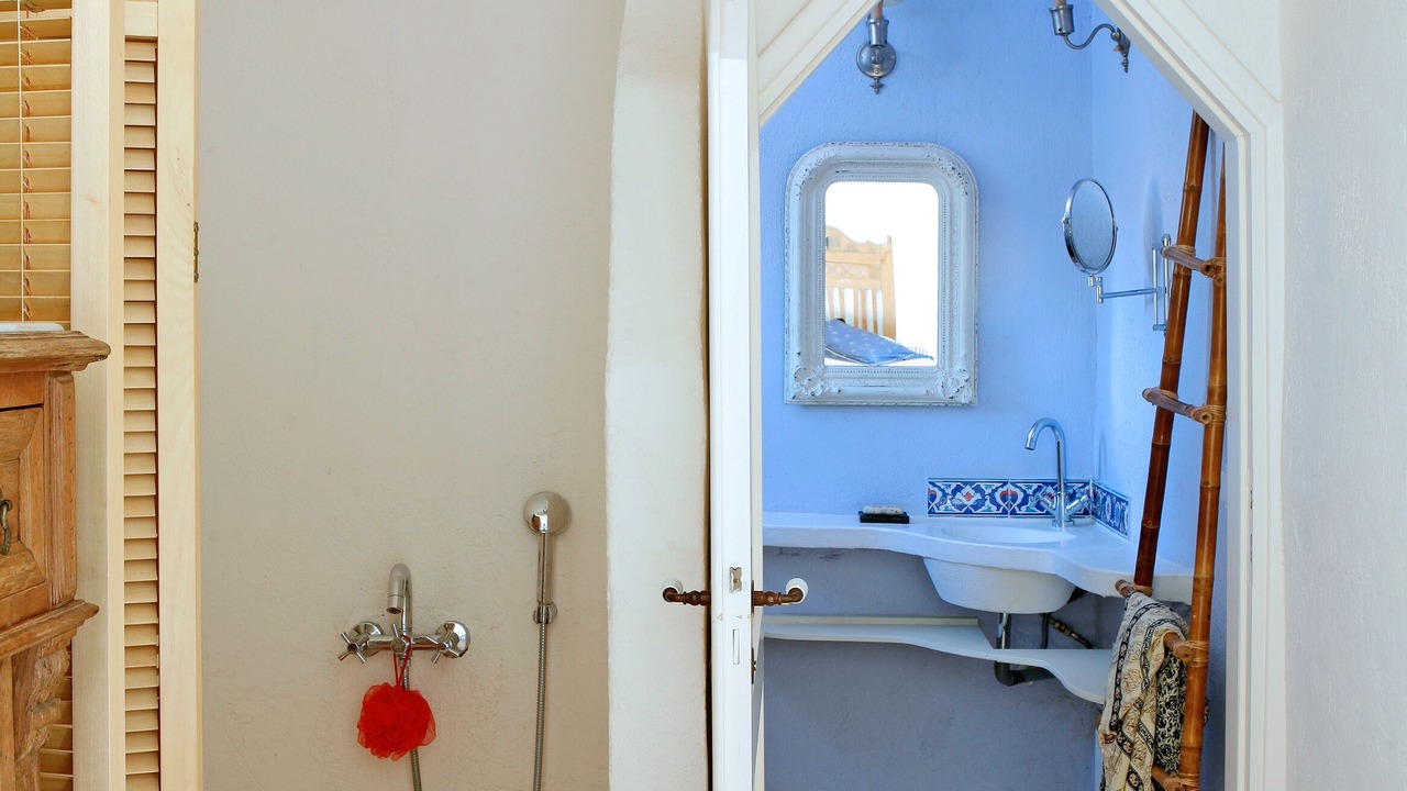 Photo of Bathroom in Koundouros