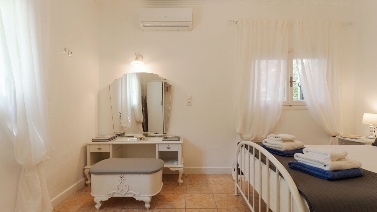 Photo of Bedroom in Kavos