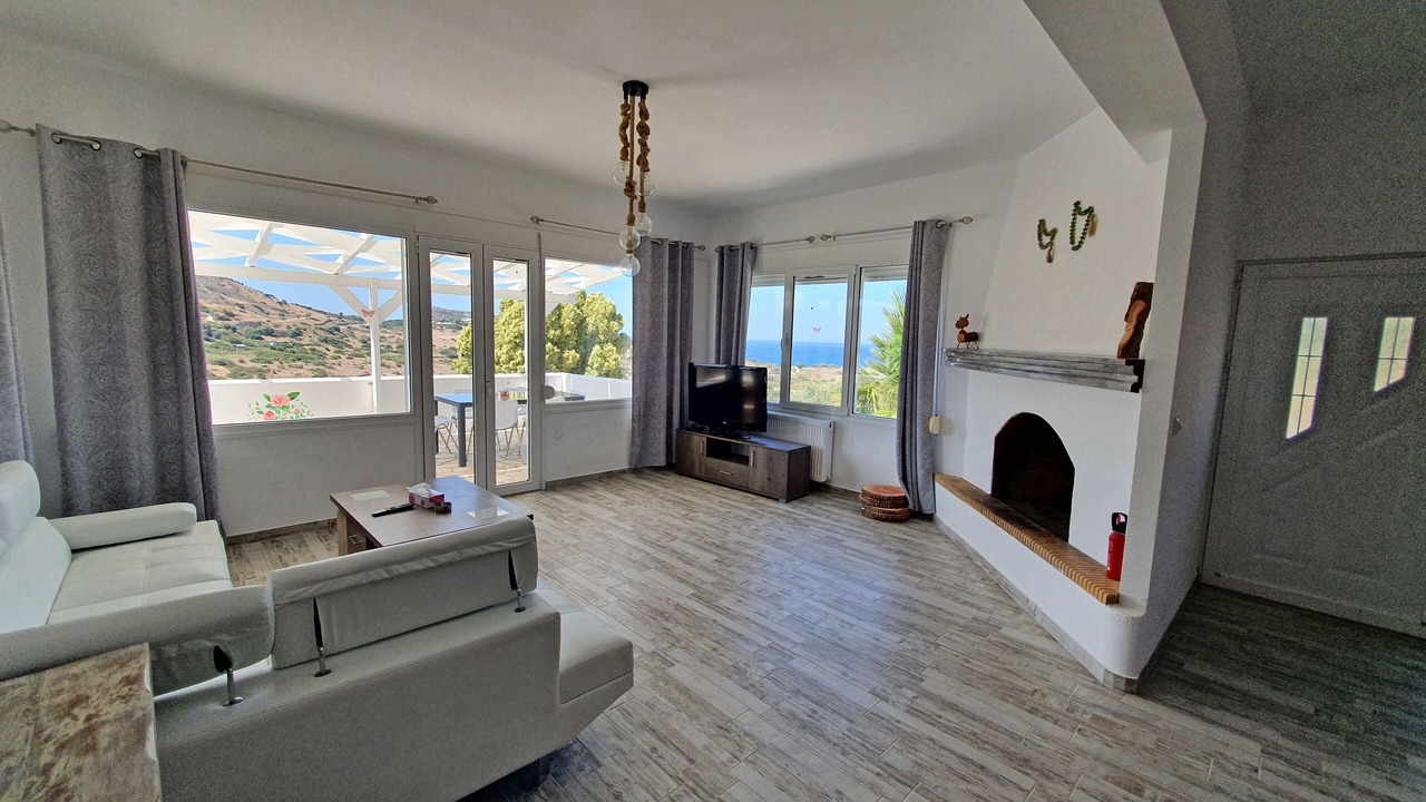 Photo of Livingroom in Pitsidia