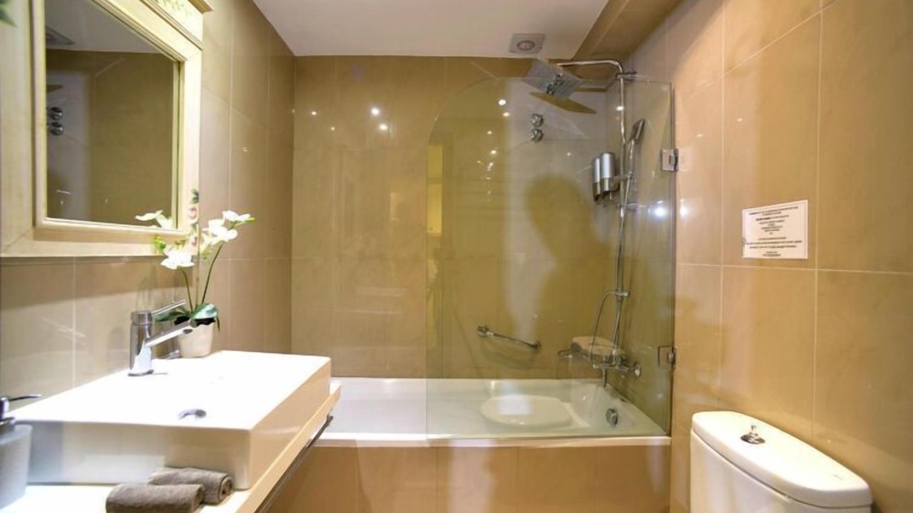 Photo of Bathroom in Gouvia