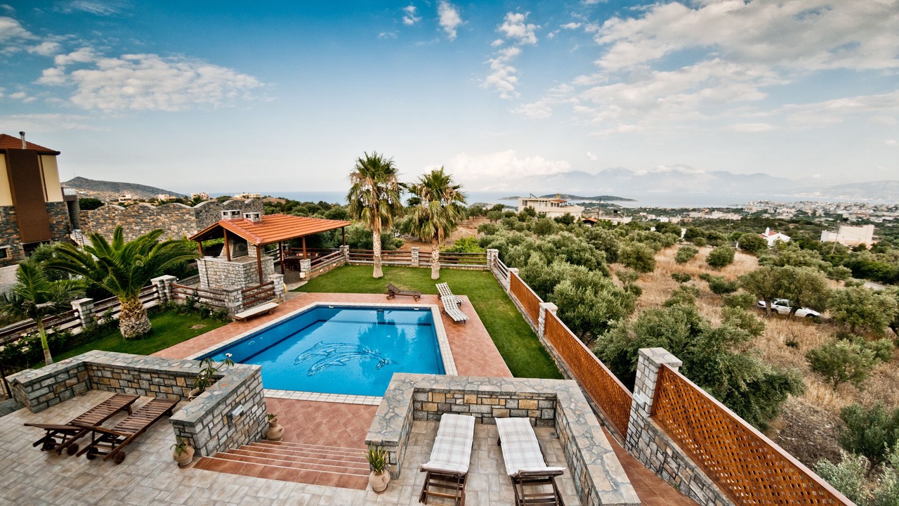 Photo of Outdoor in Katsikia