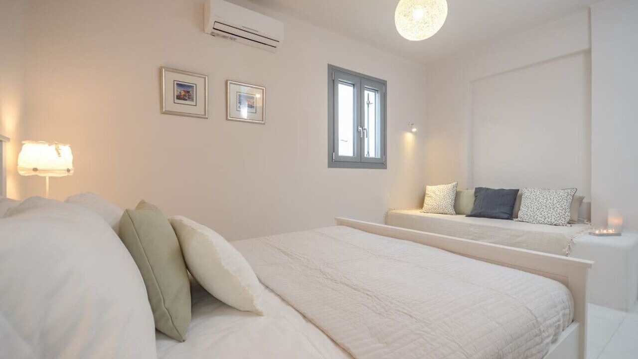 Photo of Bedroom in Plaka