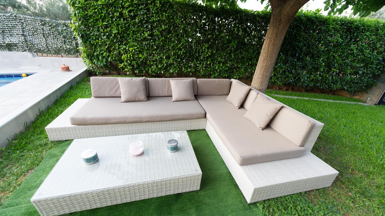 Photo of Outdoor in Lampiri