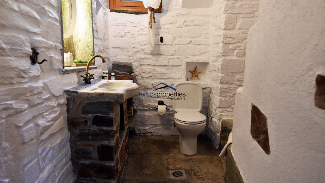 Photo of Bathroom in Vourkari