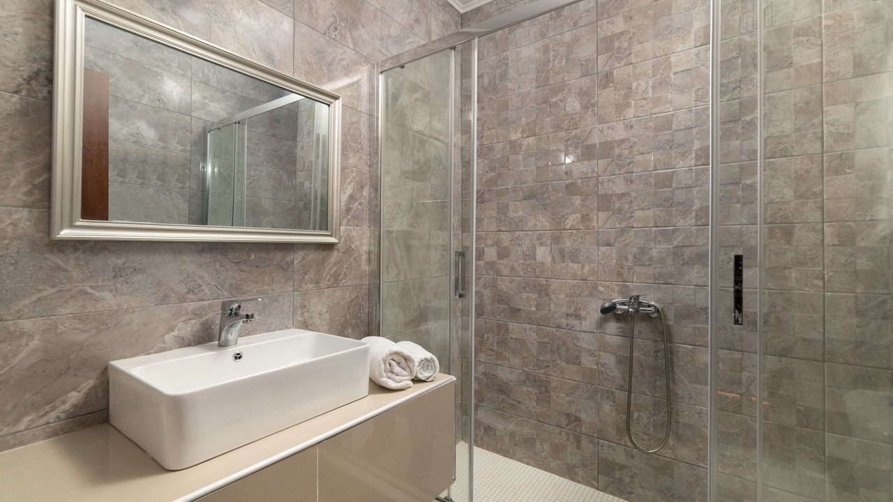 Photo of Bathroom in Plimmiri