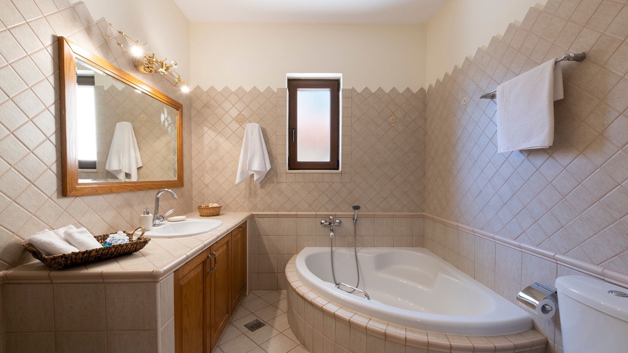 Photo of Bathroom in Filaki