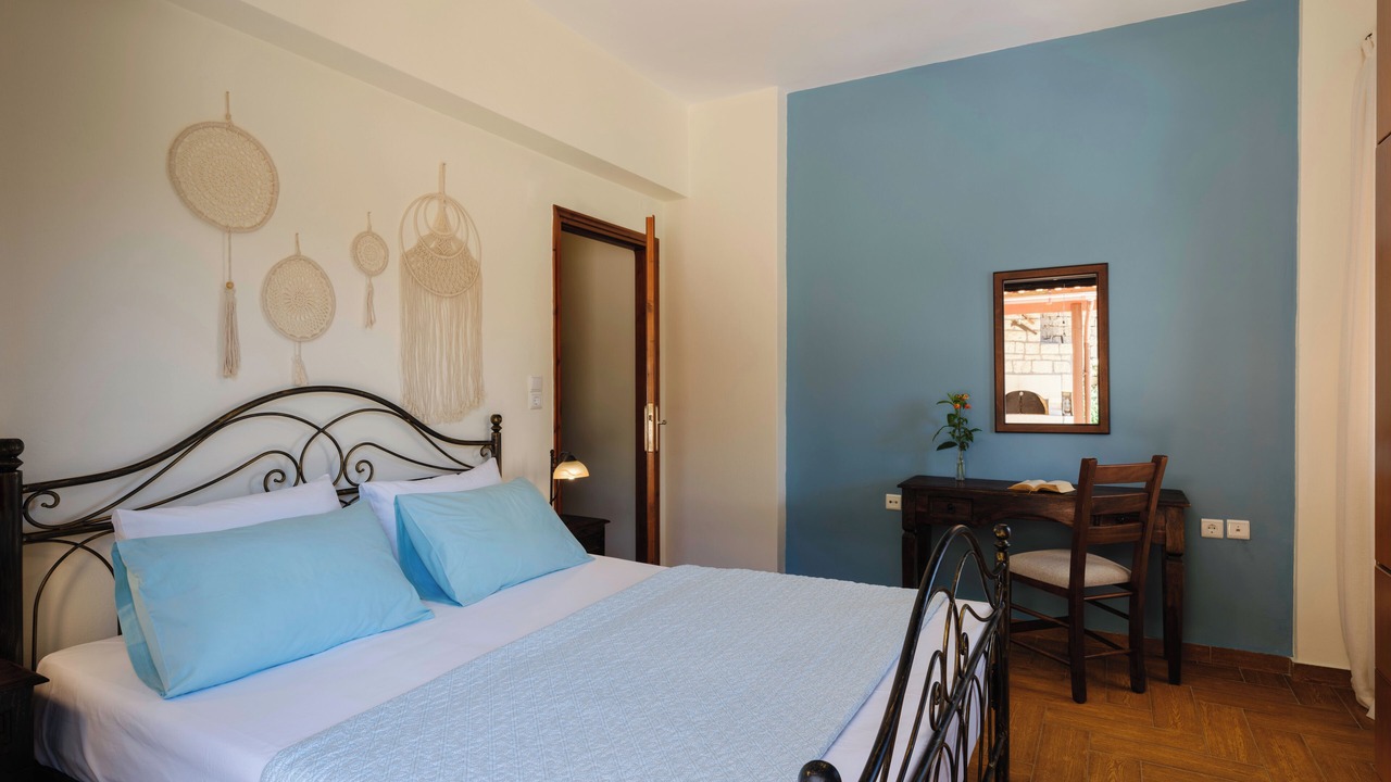 Photo of Bedroom in Filaki