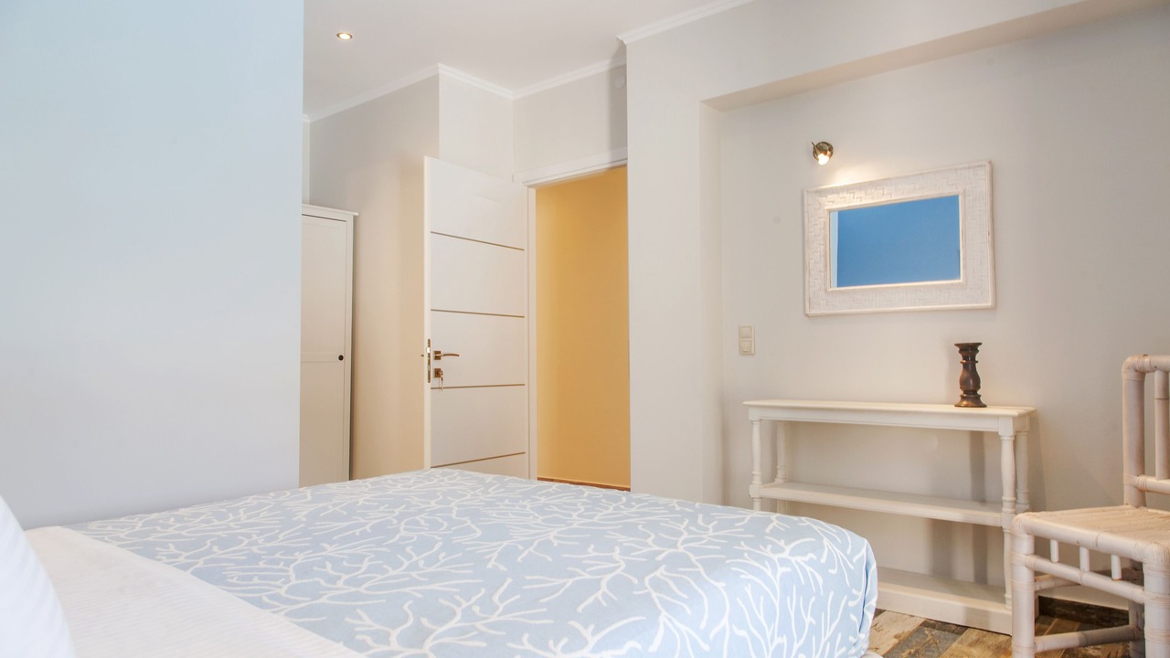 Photo of Bedroom in Apolpaina
