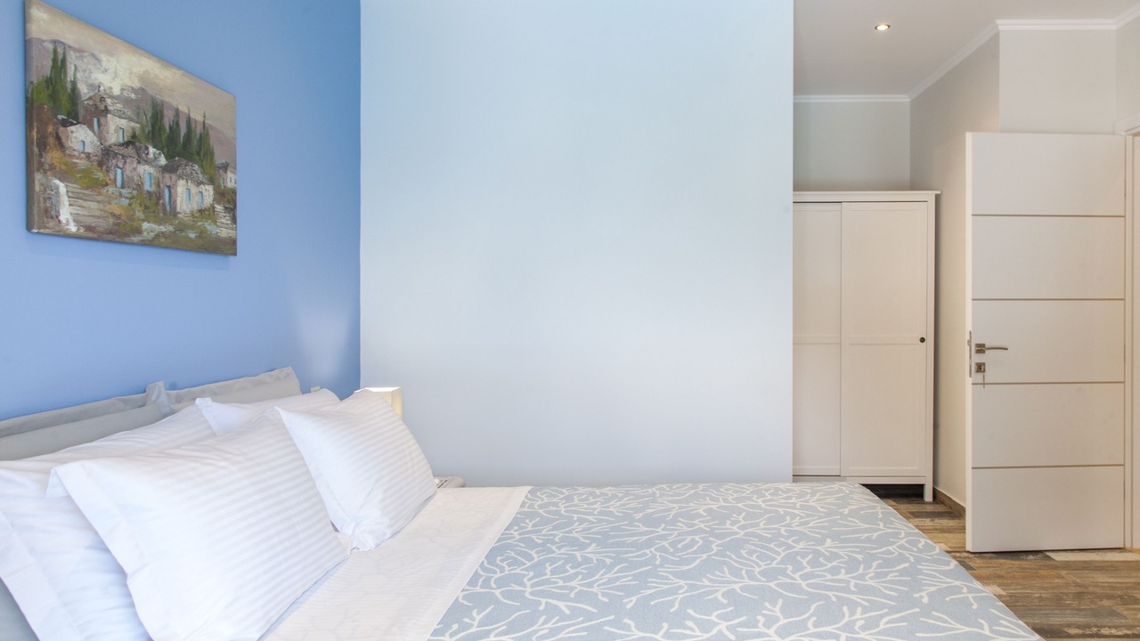 Photo of Bedroom in Apolpaina