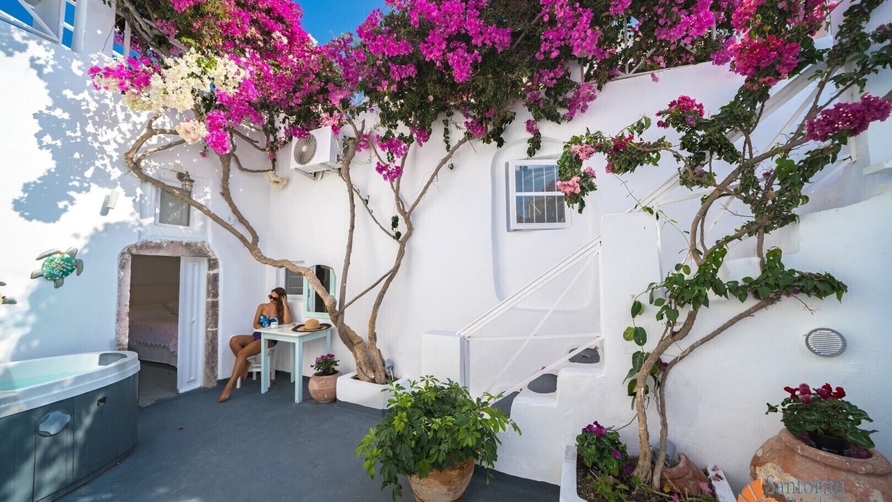 Photo of Patio Balcony in Oia