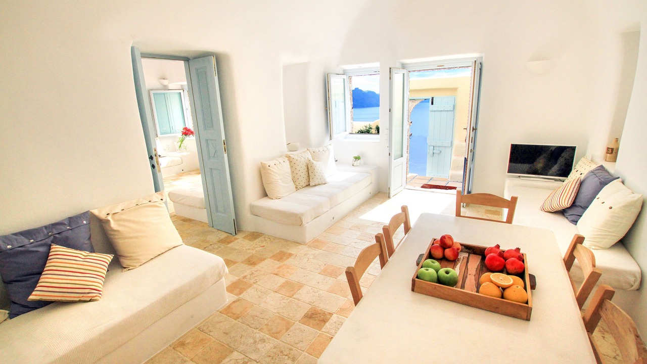 Photo of Livingroom in Oia