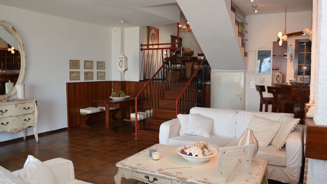 Photo of Livingroom in Longos