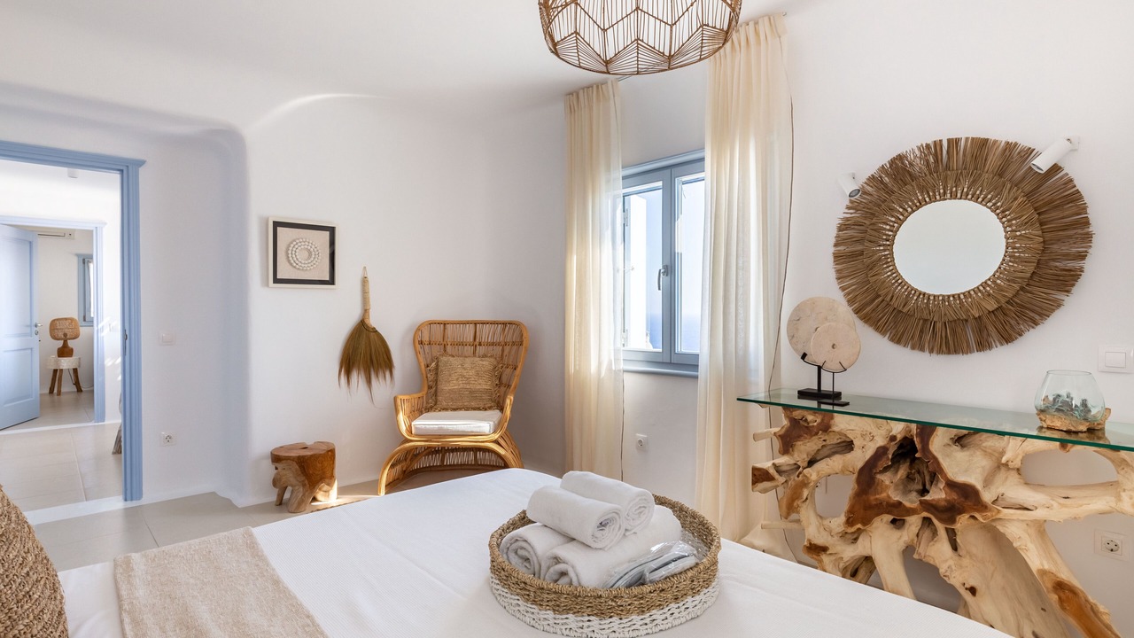 Photo of Bedroom in Platis Gialos
