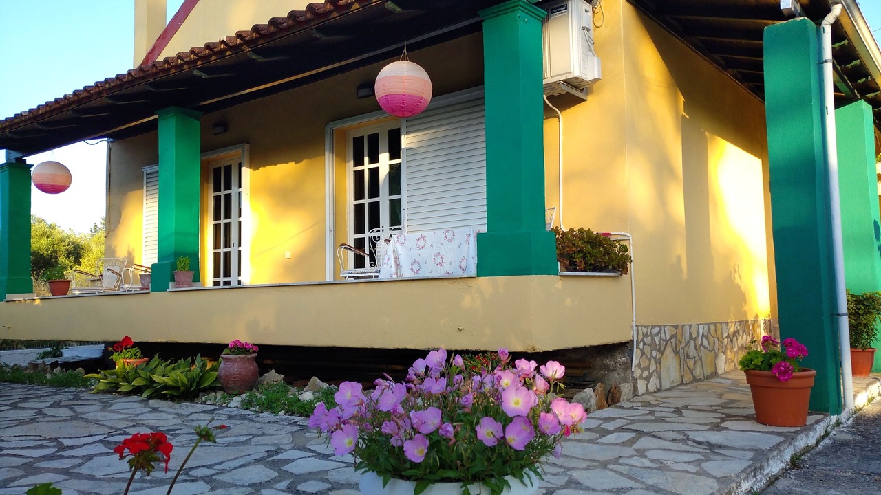 Photo of Outdoor in Perivolion
