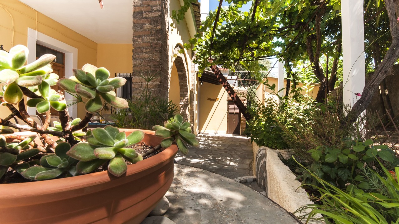 Photo of Outdoor in Achilleio