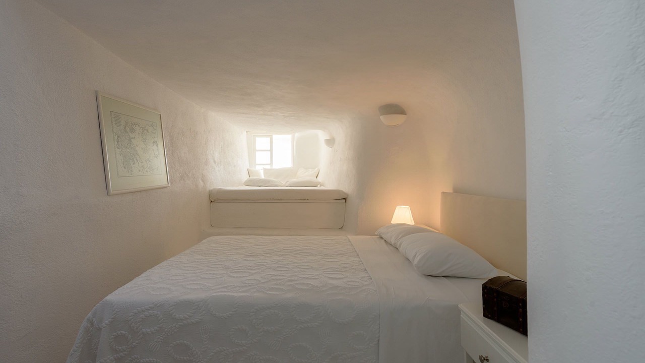 Photo of Others in Oia