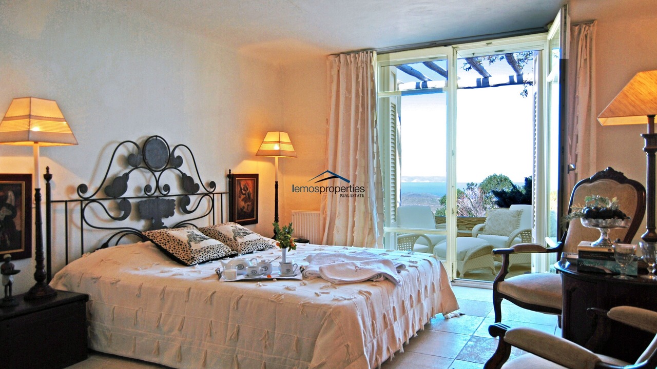 Photo of Bedroom in Kea