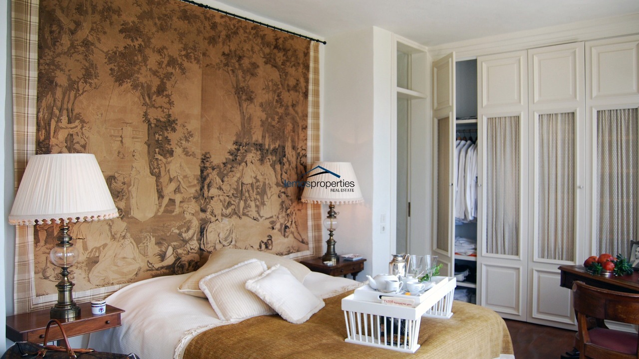 Photo of Bedroom in Kea