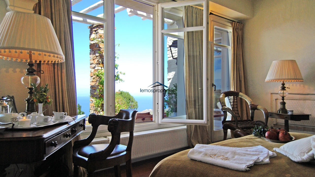 Photo of Bedroom in Kea