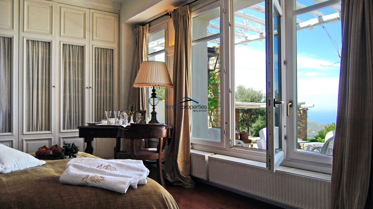Photo of Bedroom in Kea