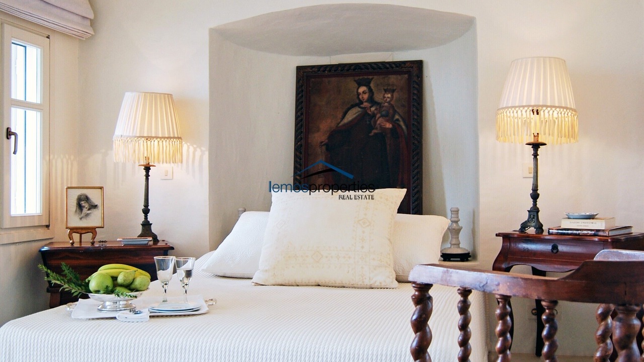 Photo of Bedroom in Kea