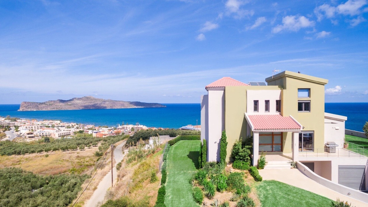 Photo of Outdoor in Kato Stalos