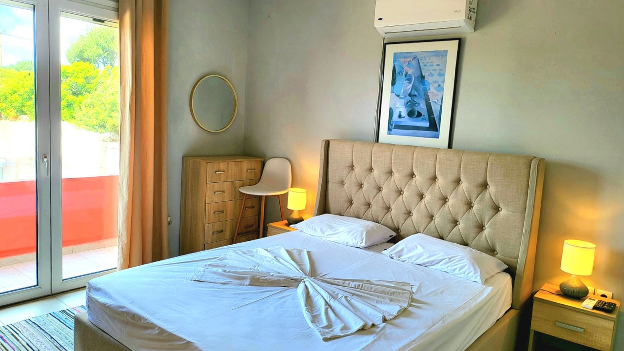Photo of Bedroom in Lahania