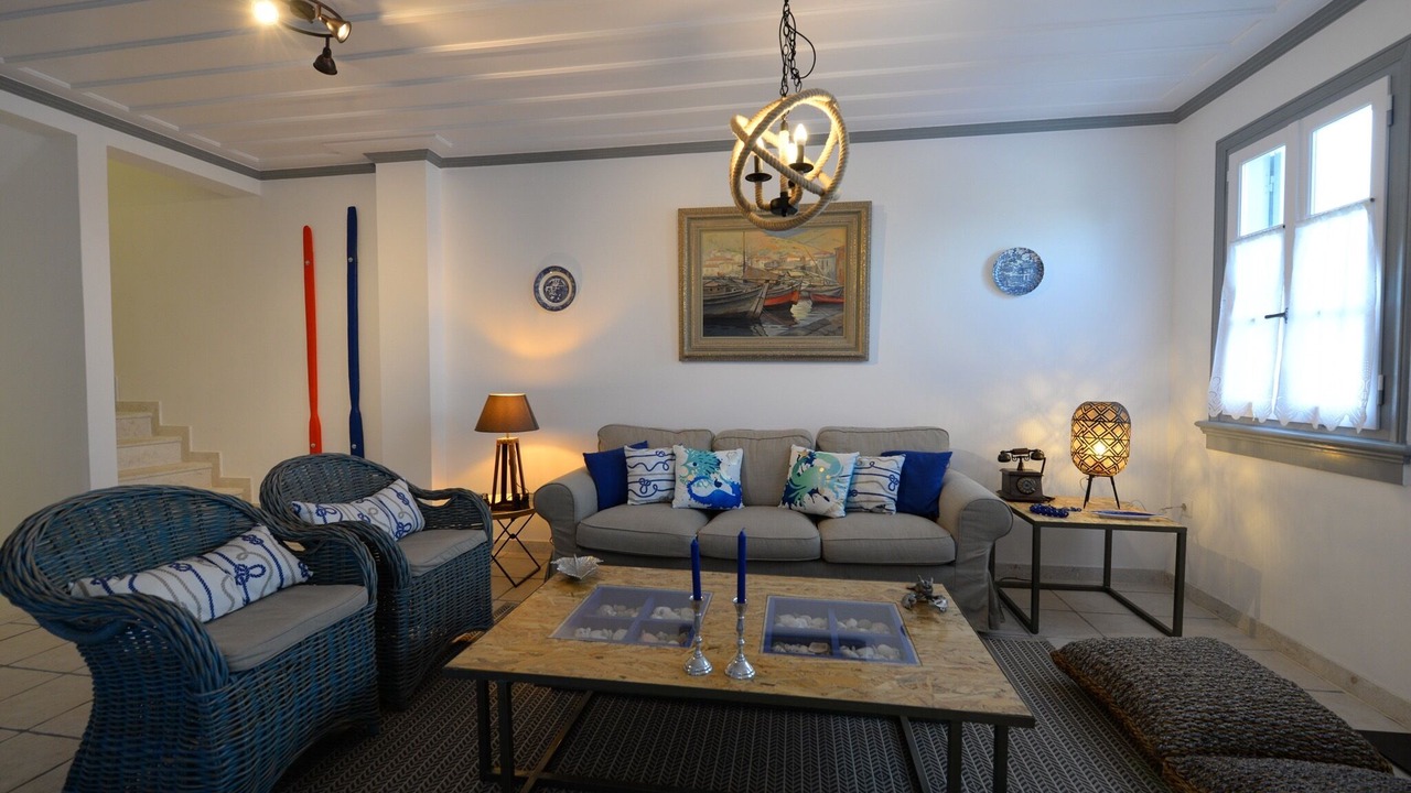 Photo of Livingroom in Spetses