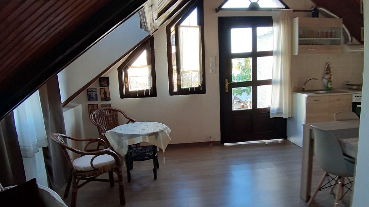 Photo of Livingroom in Volos City Centre