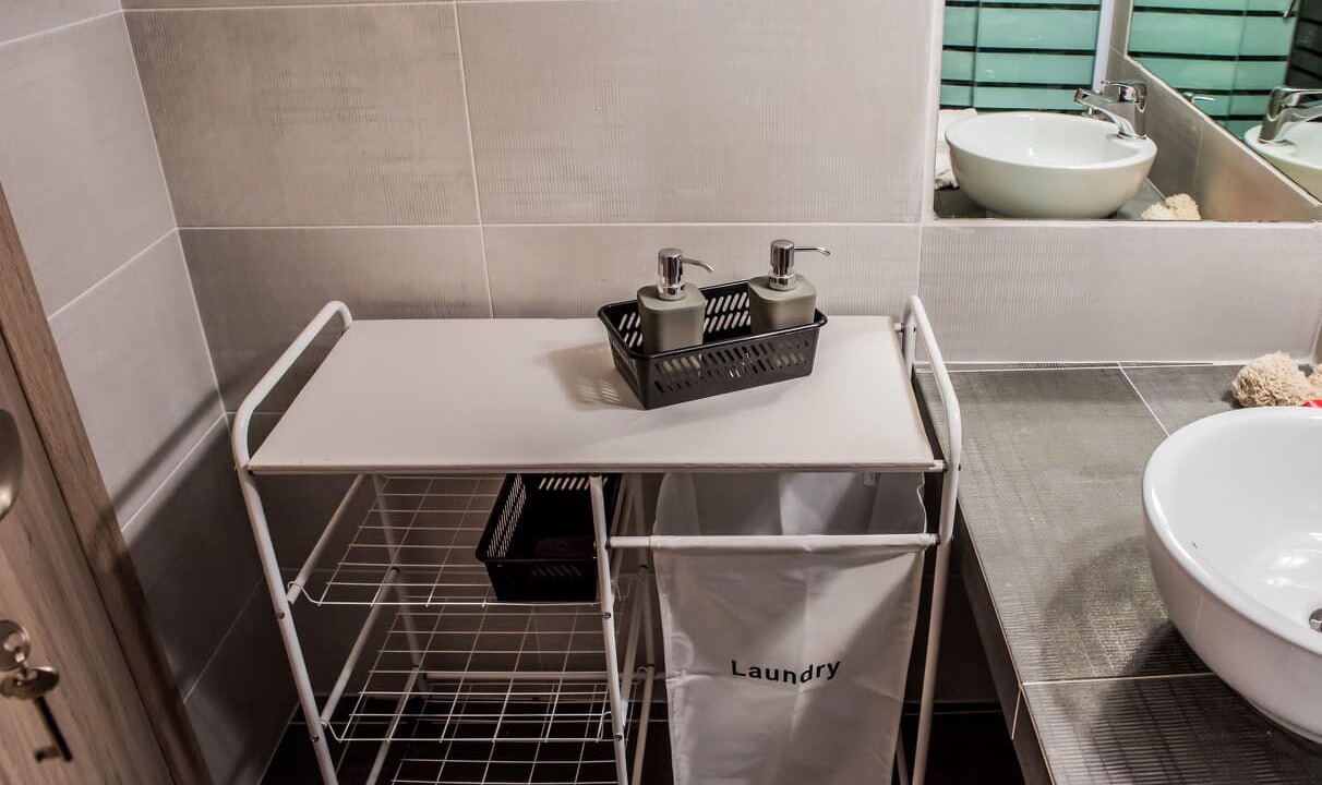 Photo of Bathroom in Elliniko-Argyroupoli