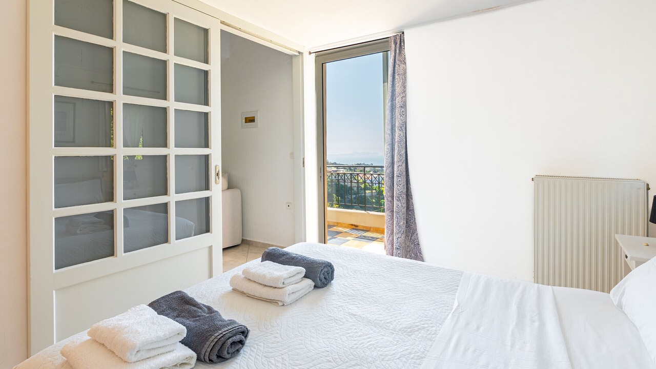 Photo of Bedroom in Roussospiti