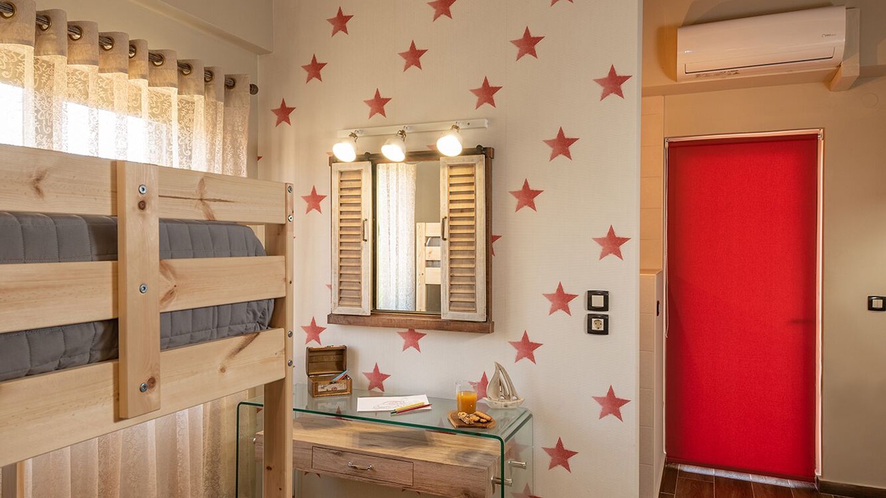 Photo of Bedroom in Galatas