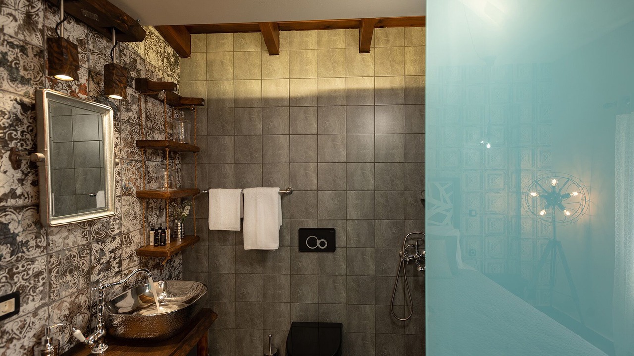 Photo of Bathroom in Galatas