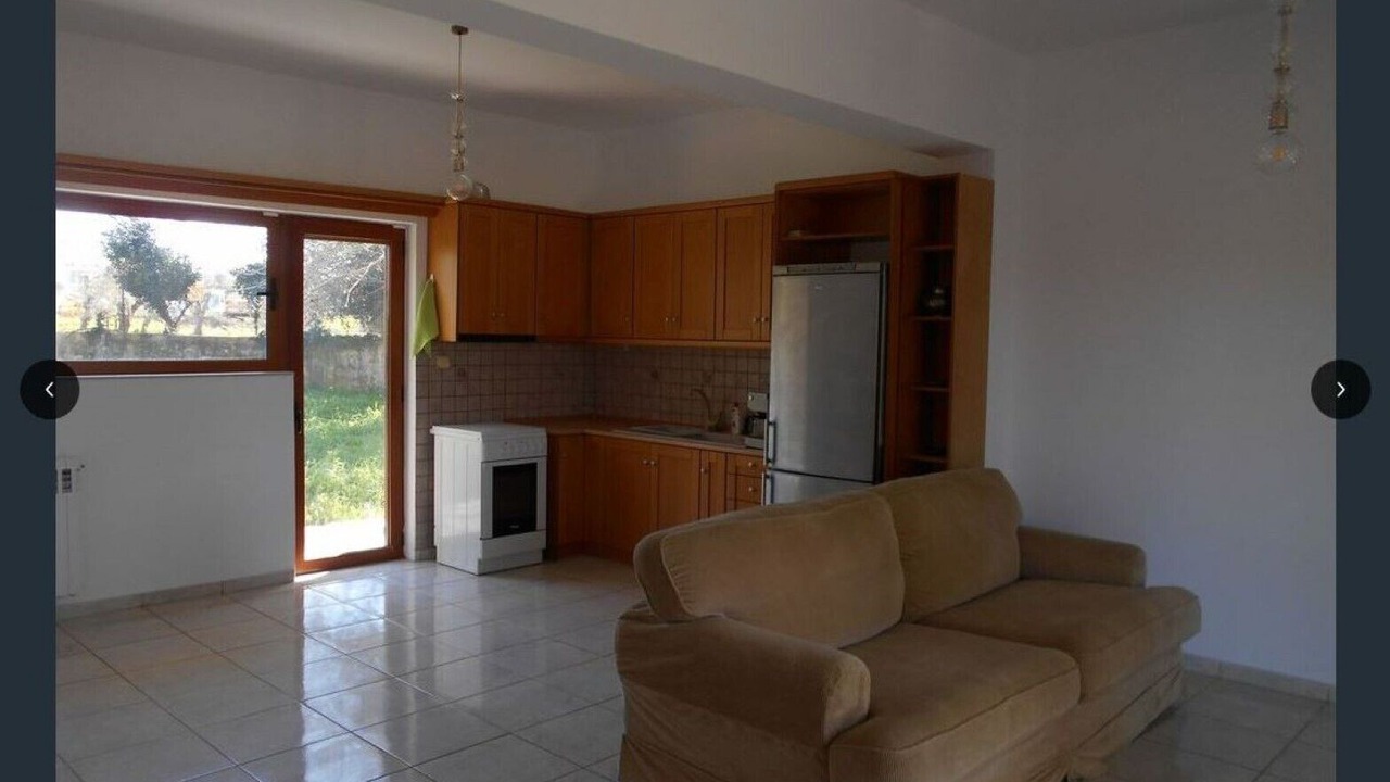 Photo of Livingroom in Armenoi