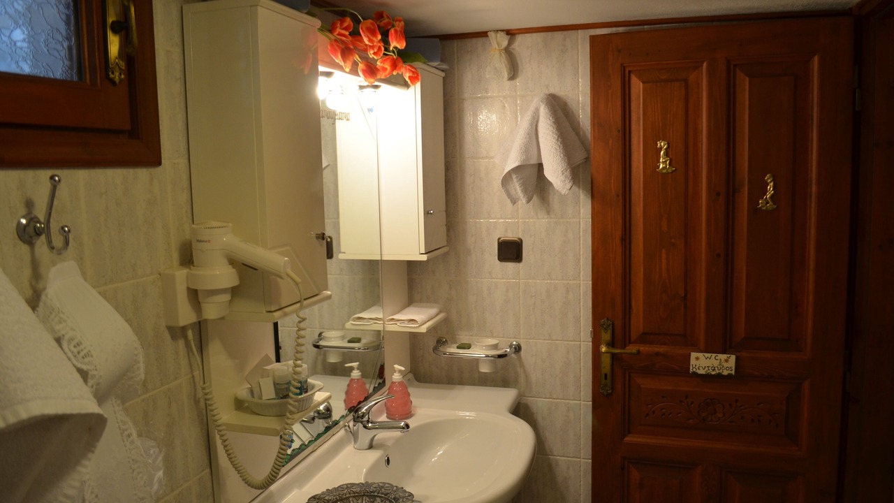 Photo of Bathroom in Volos
