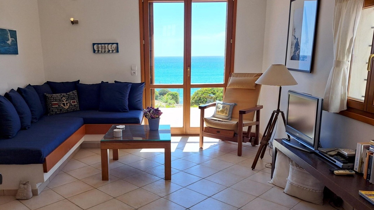 Photo of Livingroom in Keratokambos