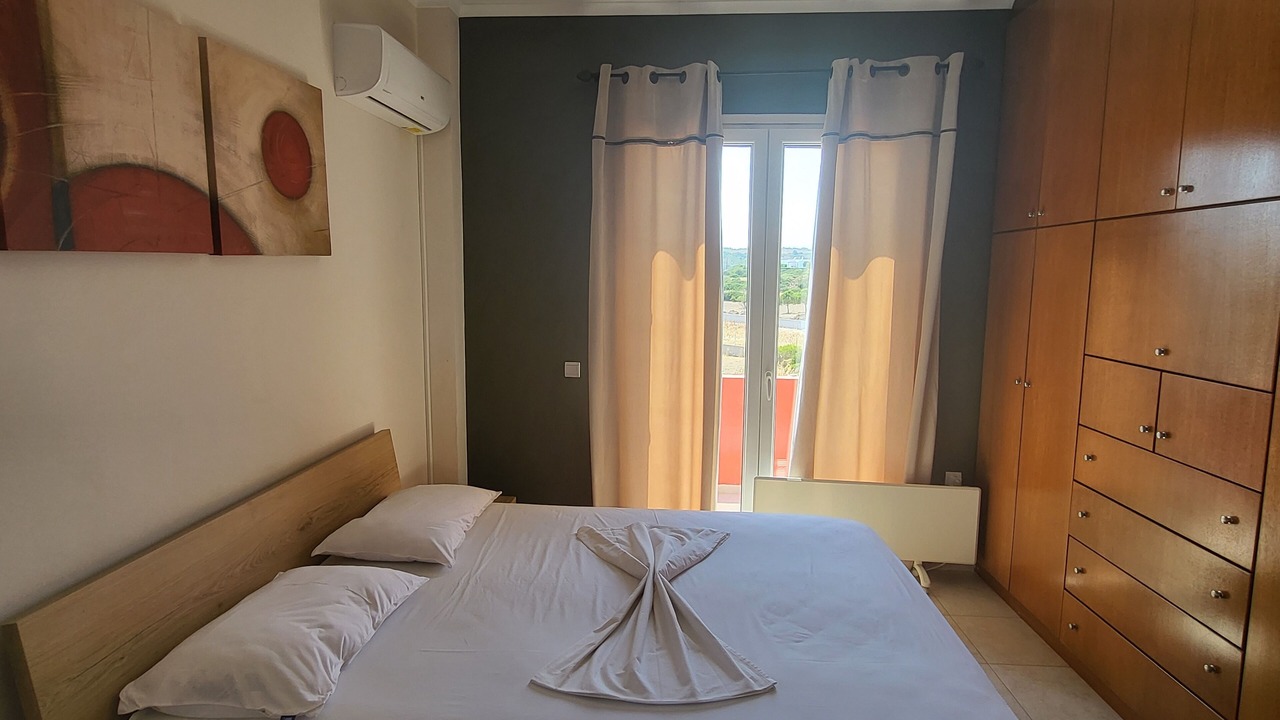Photo of Bedroom in Lahania