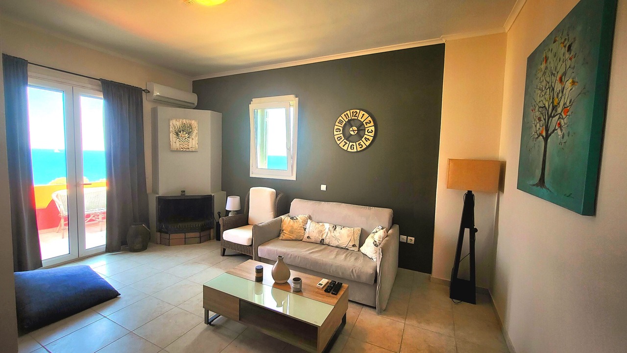 Photo of Livingroom in Lahania