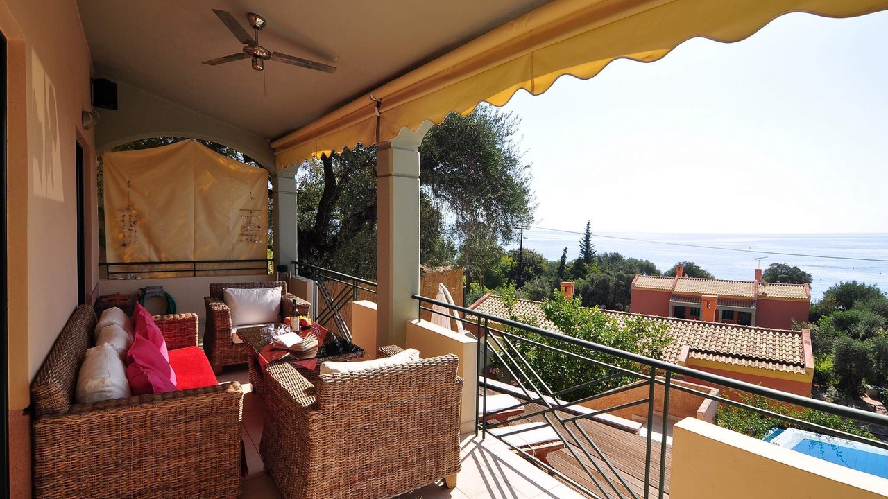 Photo of Patio Balcony in Barbati