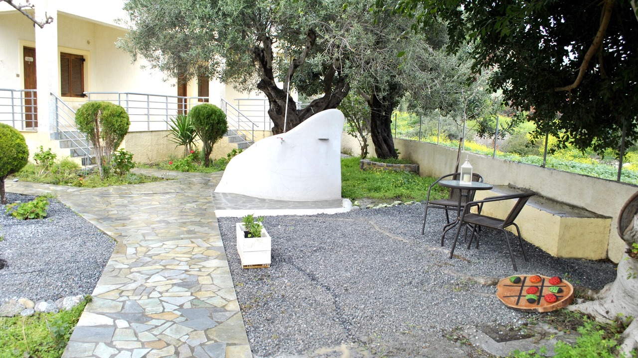 Photo of Outdoor in Kastri