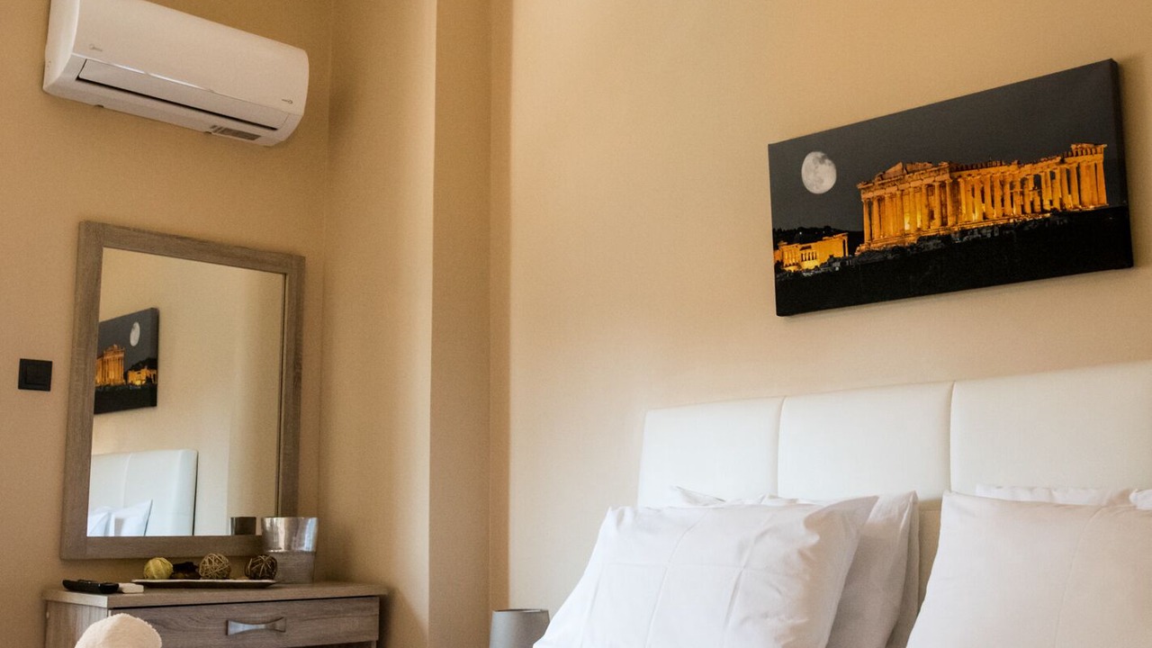 Photo of Bedroom in Athens City Centre